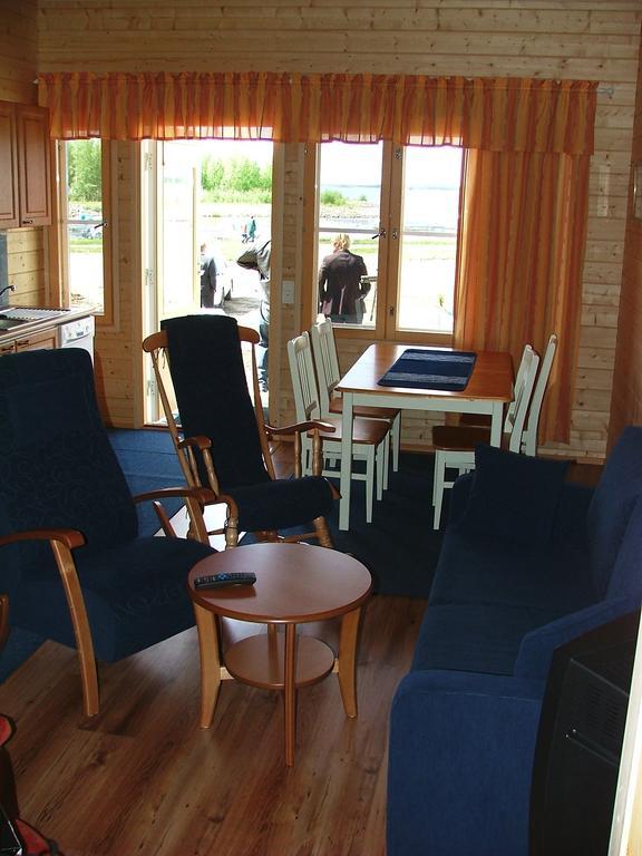 Wanha Pappila Cottages Simoniemi Eksteriør billede