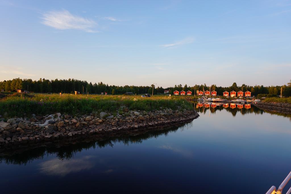 Wanha Pappila Cottages Simoniemi Eksteriør billede